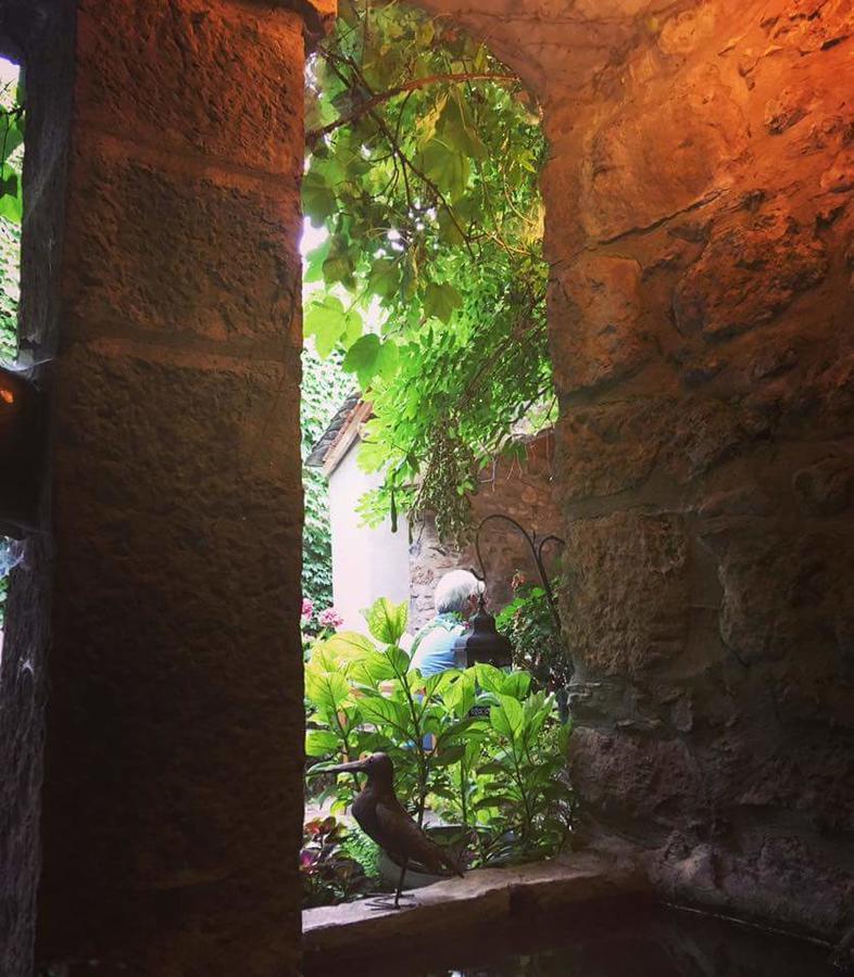 Les Tables De La Fontaine Otel Florac Dış mekan fotoğraf
